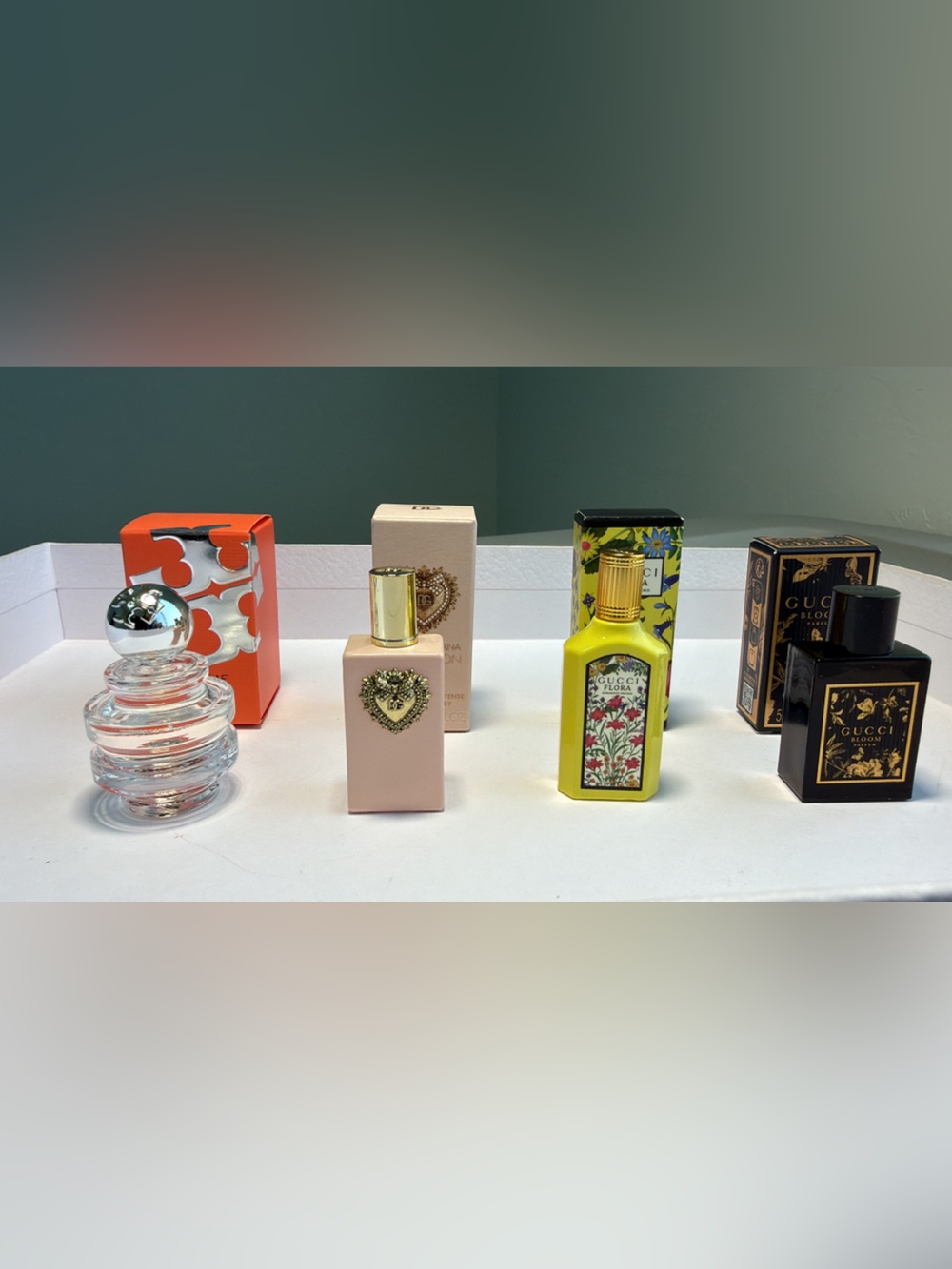 New,unused and authentic Mini assorted Perfumee@@Set Limited Edition/ mini size